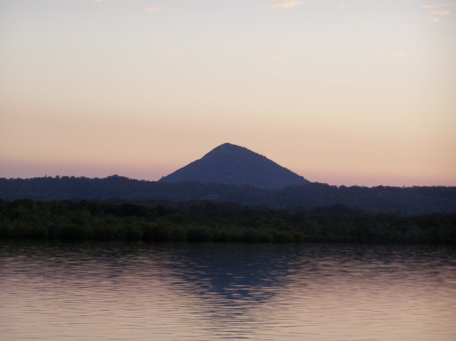 © irene waters 2014 Lake Cooroiba