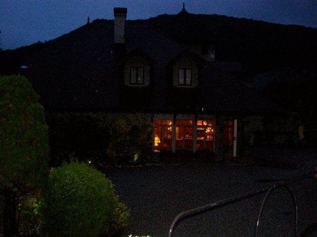 OLYMPUS DIGITAL CAMERA