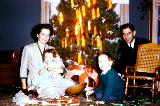 1957-25-yonkers-mrs-dunhams